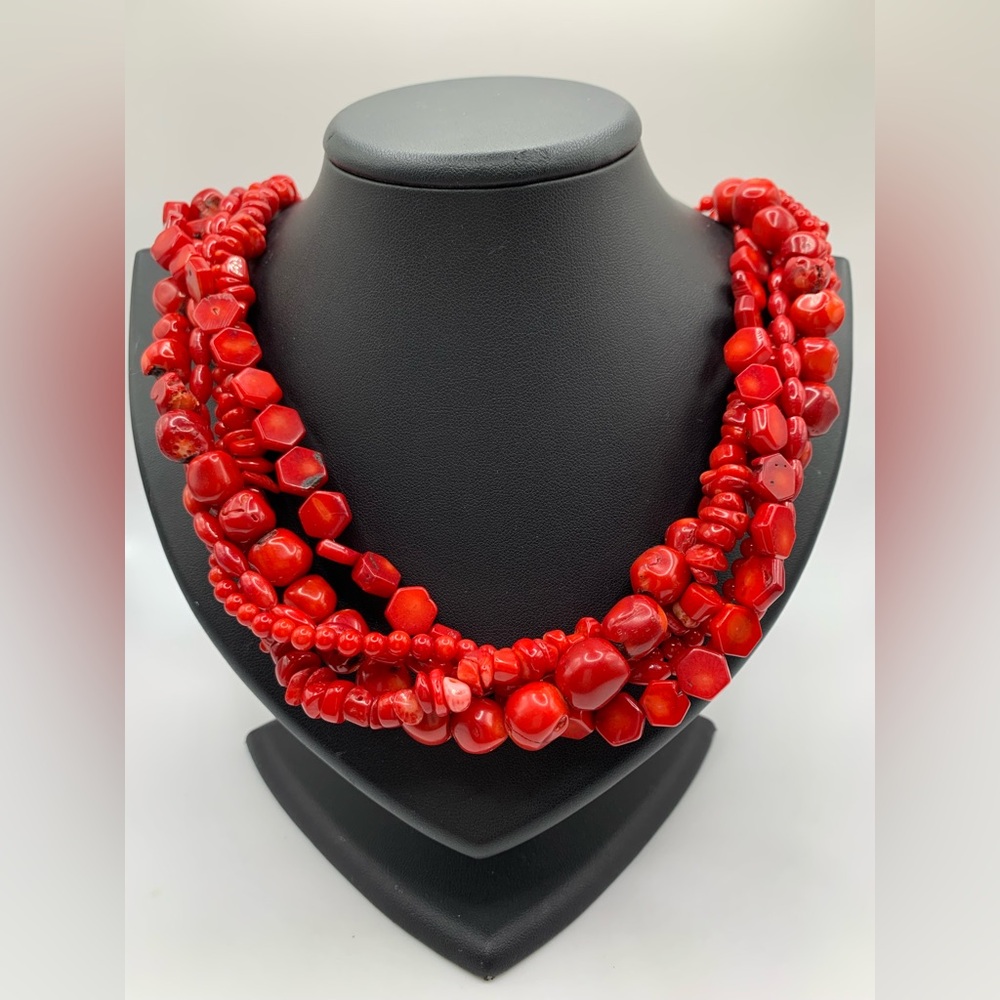 Beautiful coral like multi strand beaded chunky necklace with sterling clasp